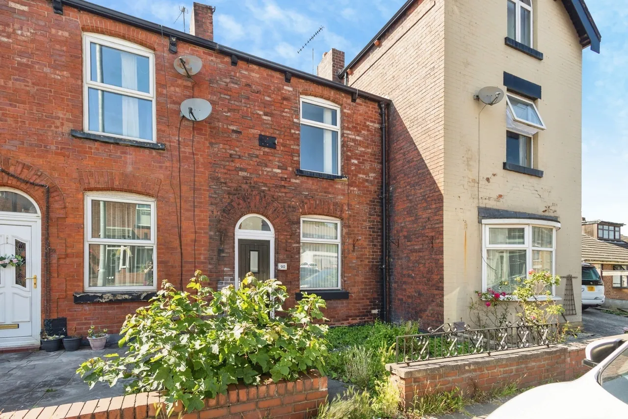 Cheetham Hill Road, Dukinfield, Greater Manchester, SK16, photo 22