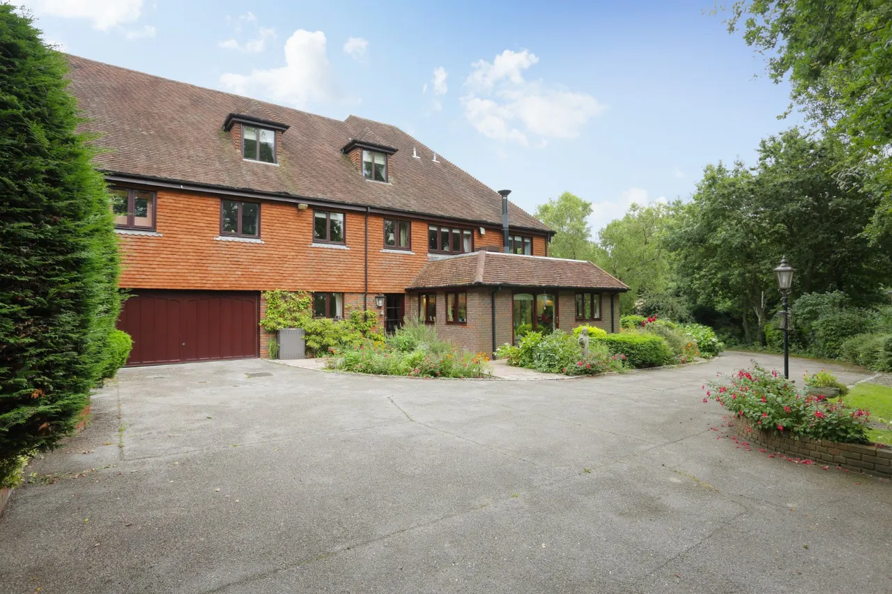 Iwade Road, Newington, ME9, photo 28