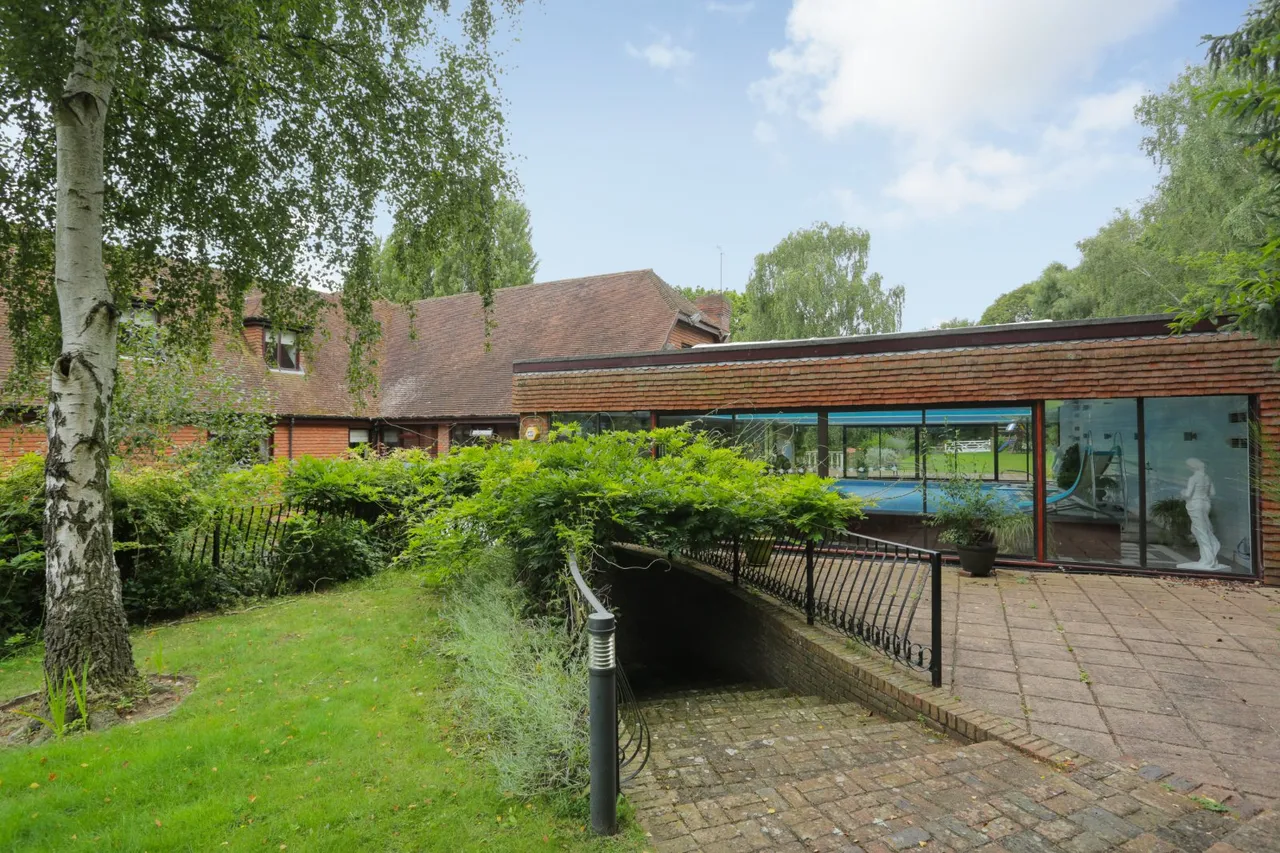 Iwade Road, Newington, ME9, photo 26