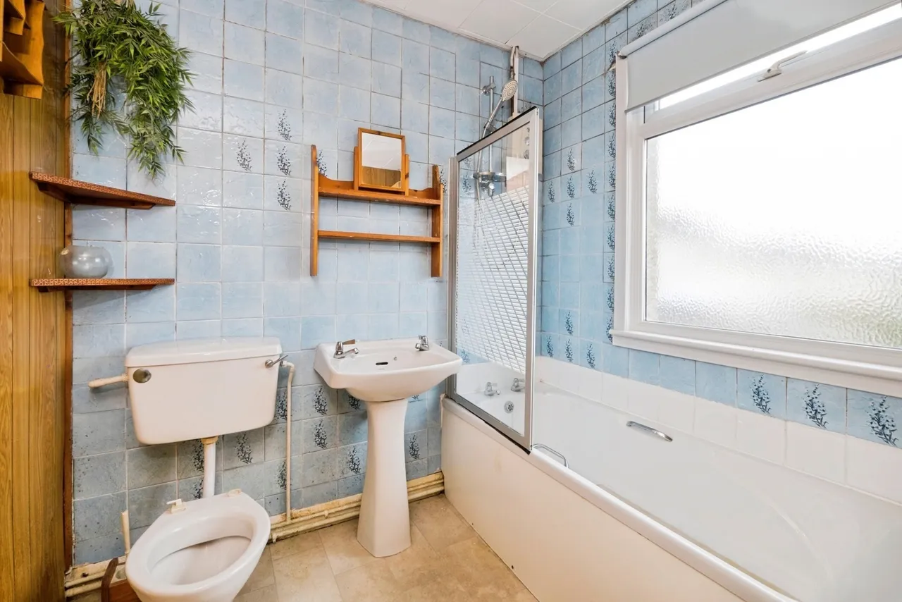 Penalverne Avenue, Penzance, TR18, photo 10