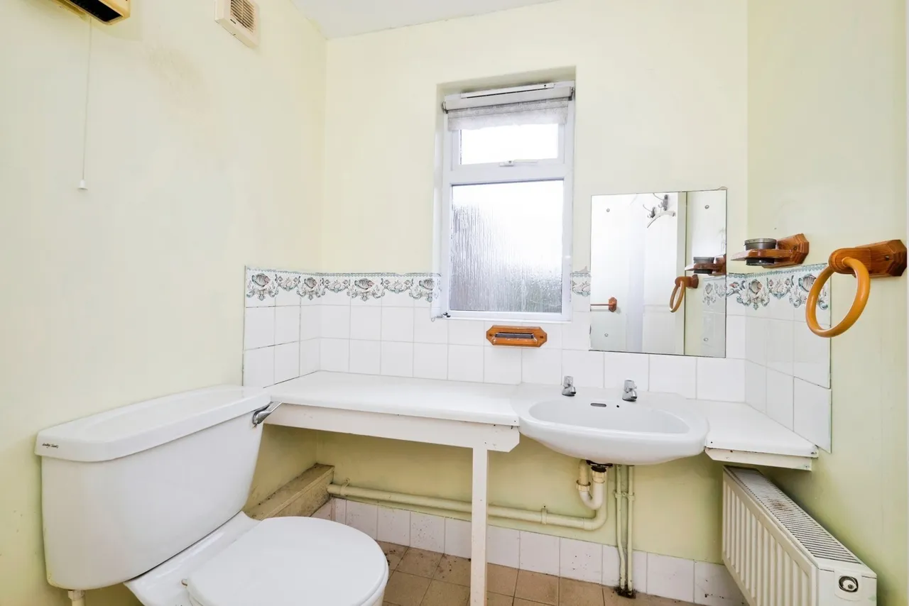 Penalverne Avenue, Penzance, TR18, photo 8