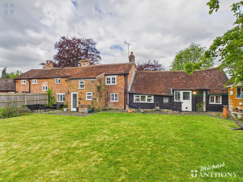 Risborough Road, Stoke Mandeville, Aylesbury, HP22 5UP, photo 18