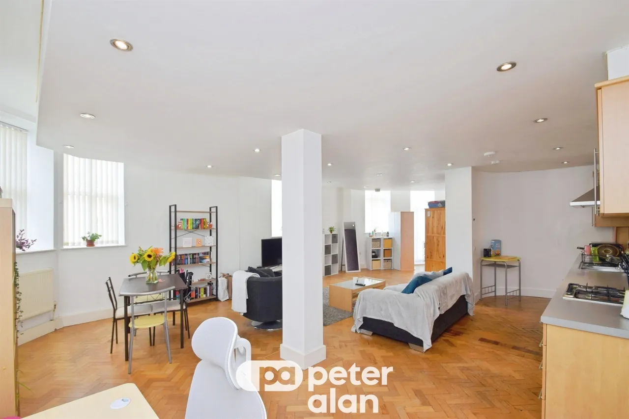 Castle Street, Swansea, SA1, photo 9