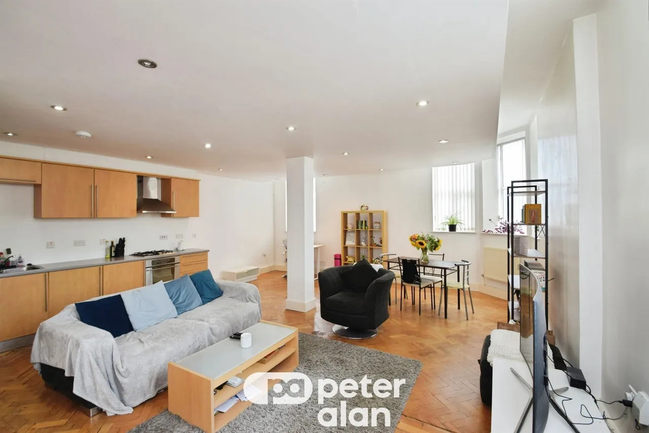 Castle Street, Swansea, SA1, photo 8