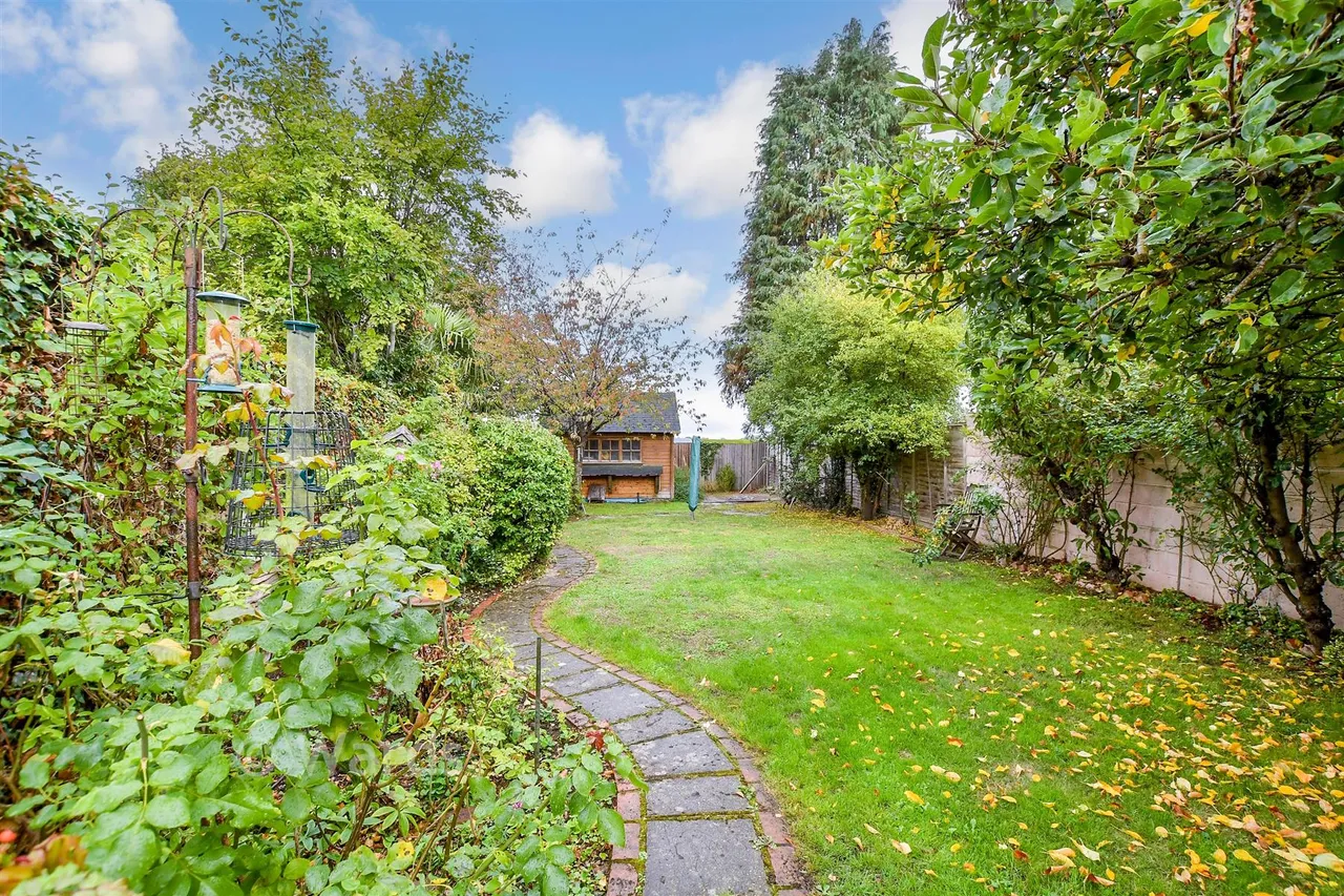 Heath Road, Boughton Monchelsea, ME17, photo 9
