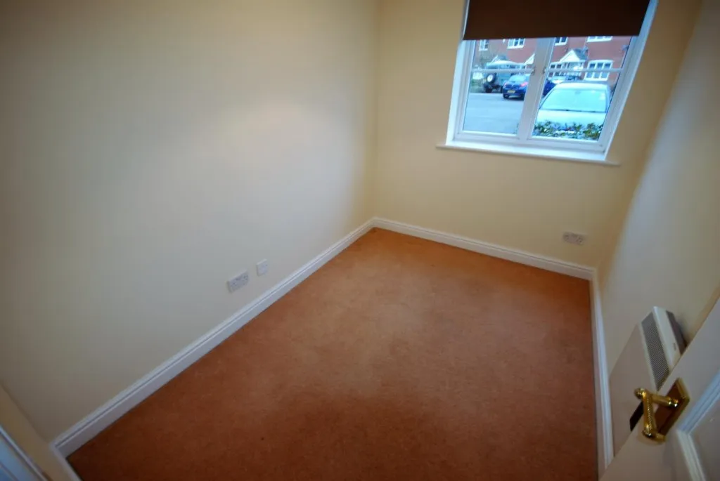 Frances Havergal Close, Leamington Spa, photo 6