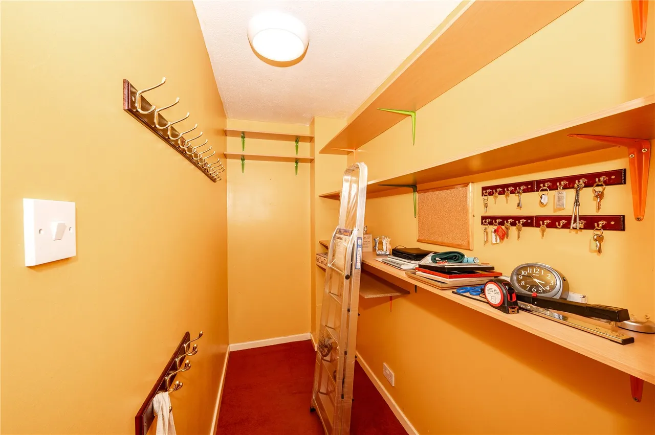 Ryton Close, Matchborough West, Redditch, Worcestershire, B98 0EW, photo 10