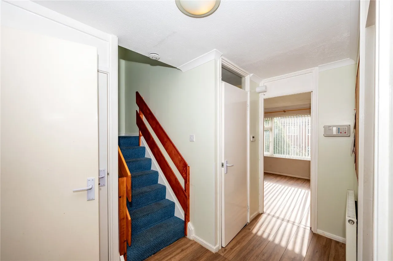 Ryton Close, Matchborough West, Redditch, Worcestershire, B98 0EW, photo 5
