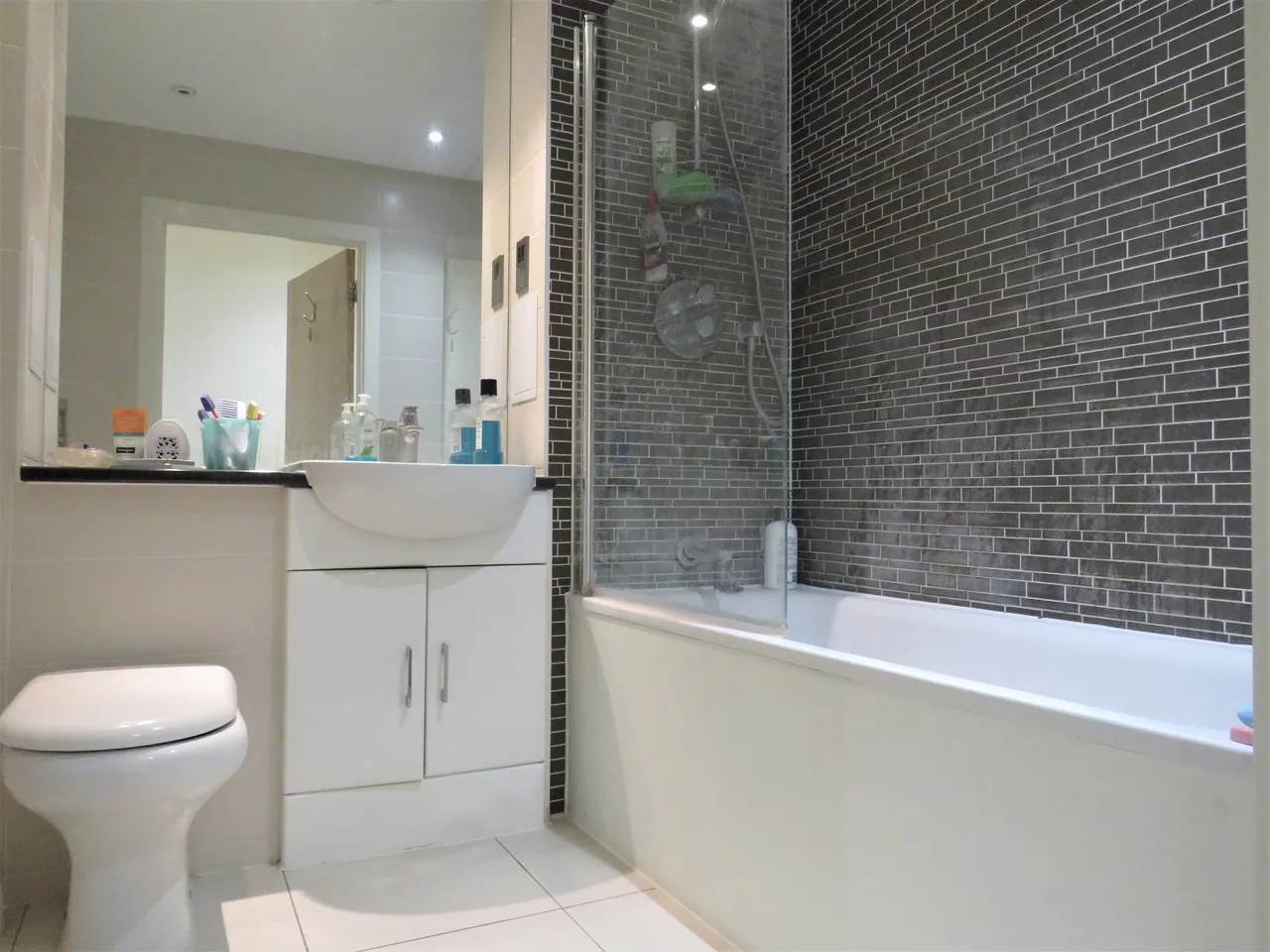 Burgess Springs, Chelmsford, CM1, photo 5