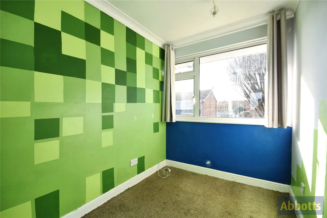 Bramble Road, Leigh-on-Sea, Essex, SS9, photo 17