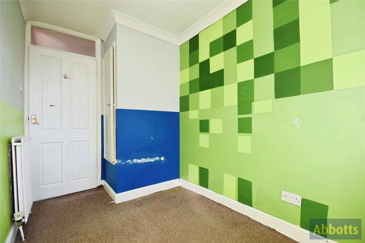 Bramble Road, Leigh-on-Sea, Essex, SS9, photo 11