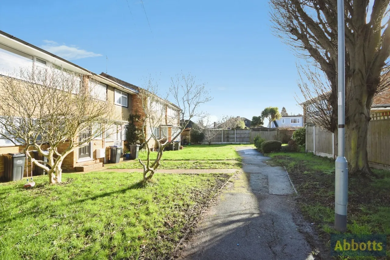 Bramble Road, Leigh-on-Sea, Essex, SS9, photo 40