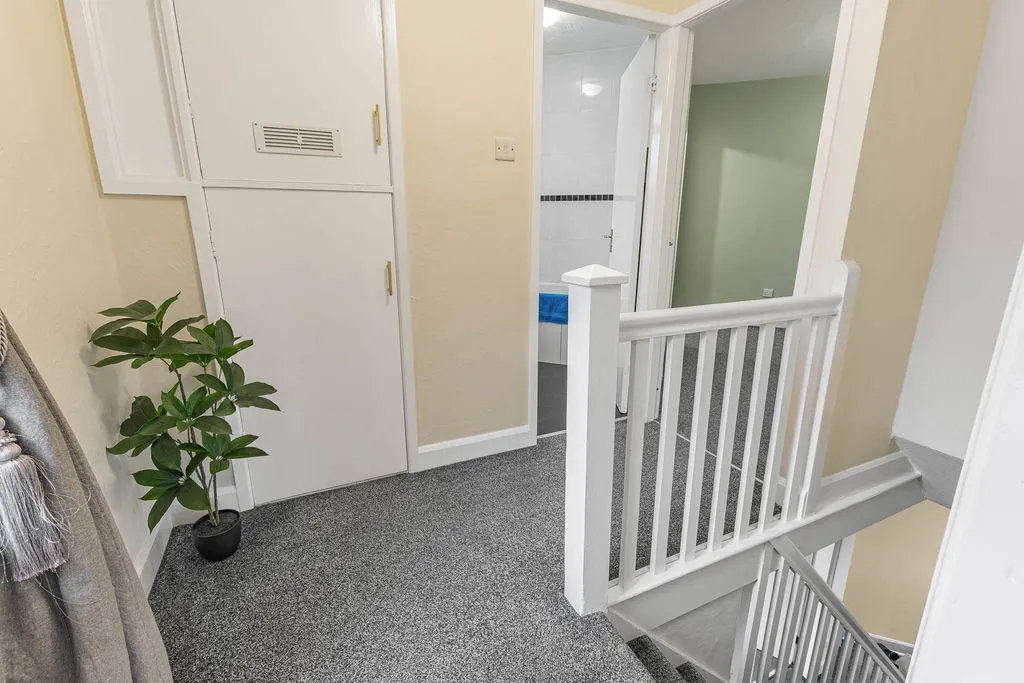 Newark Road, Rochdale, OL12, photo 9