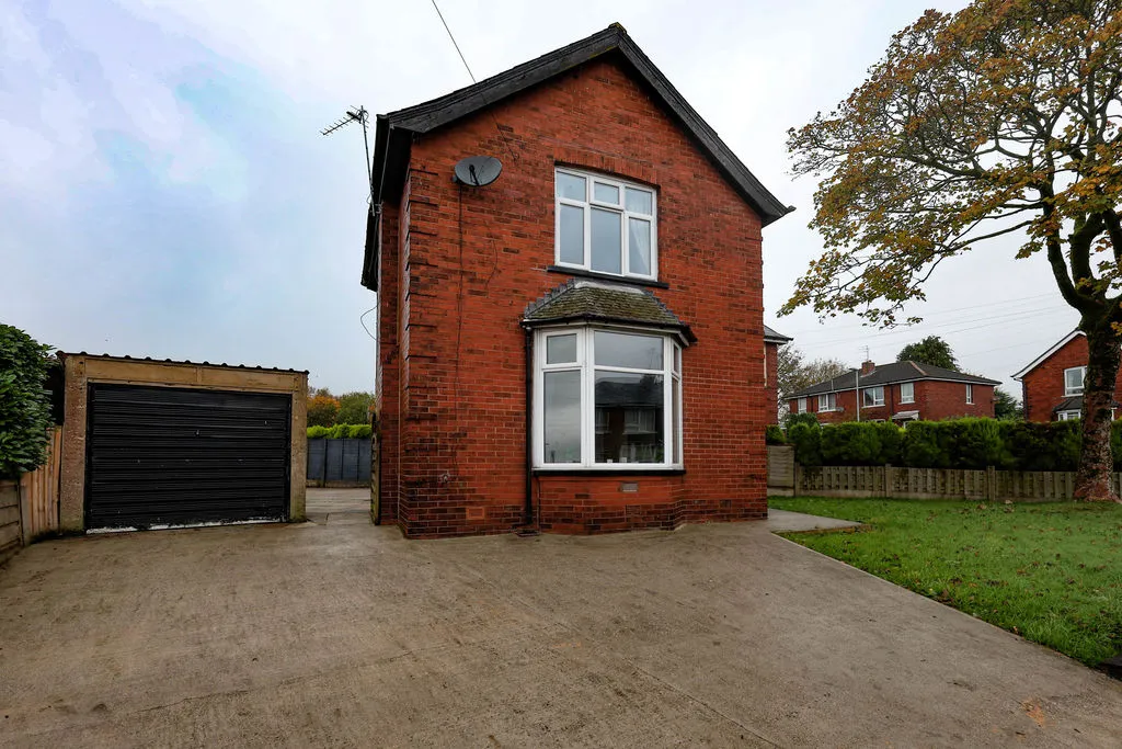 Newark Road, Rochdale, OL12, photo 20