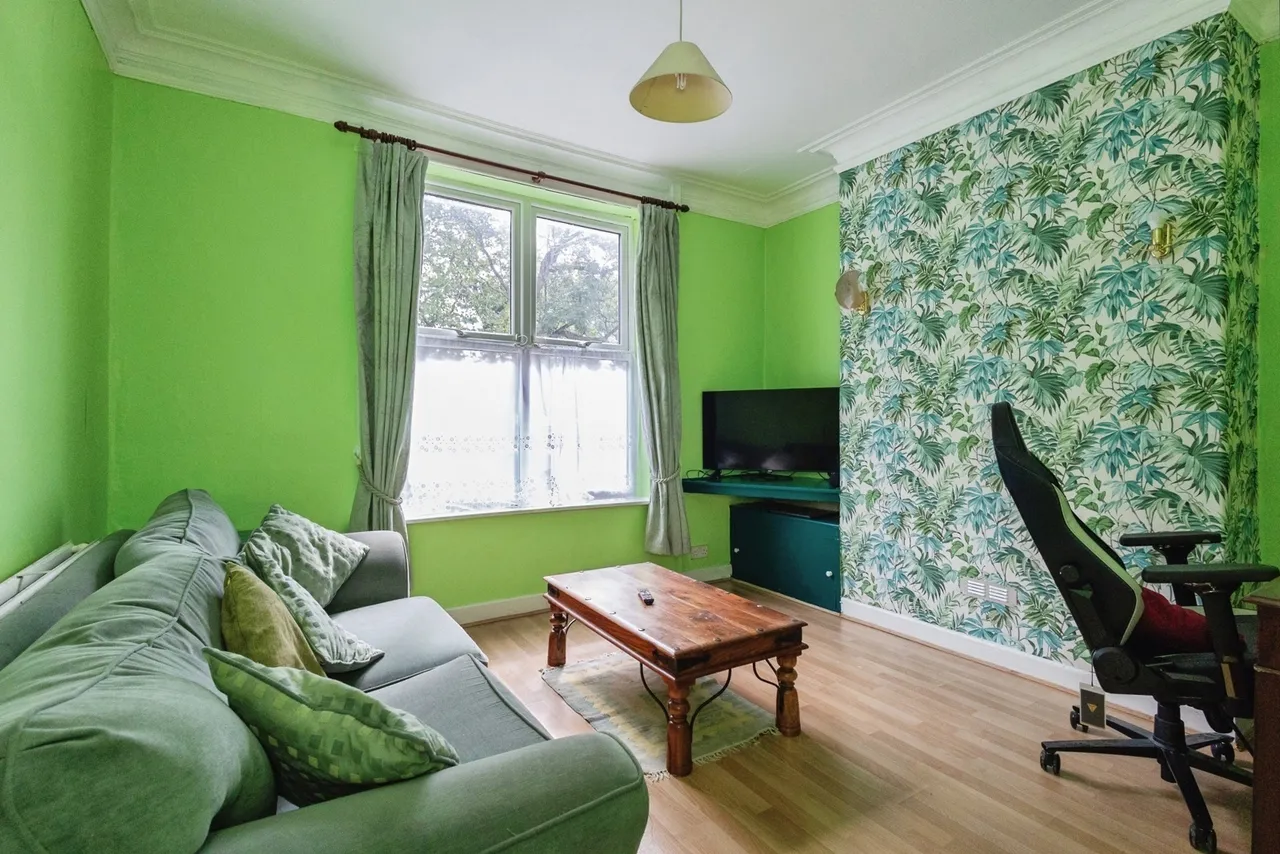 Crickets Lane, Ashton-under-Lyne, Greater Manchester, OL6, photo 2