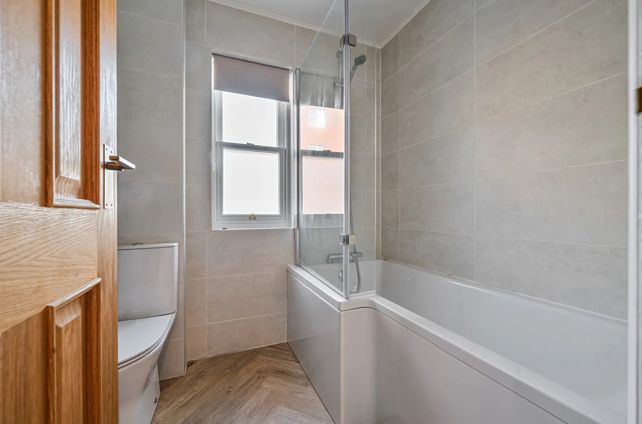 Eriswell Road, Worthing, BN11, photo 8