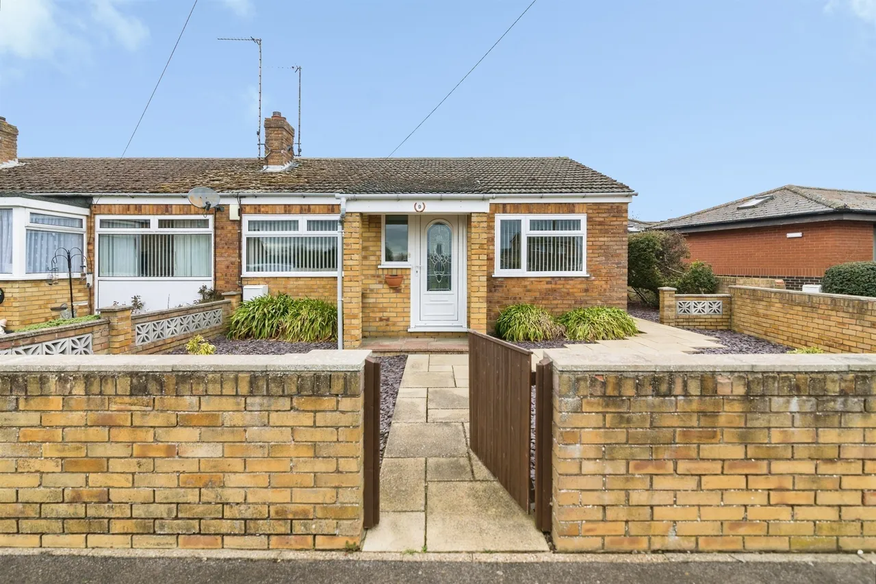 4 bed house for sale — Mclean Drive, Kessingland, Lowestoft