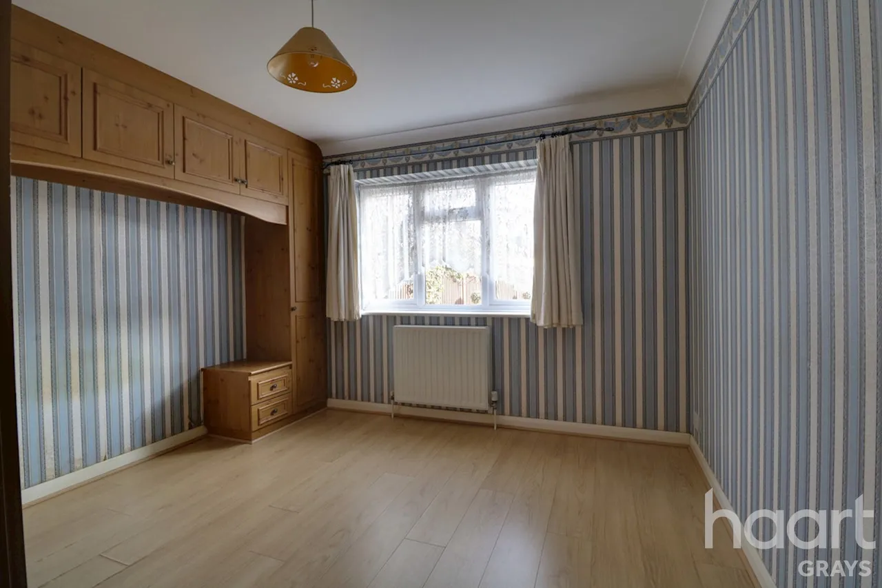 Gipsy Lane, Grays, RM17, photo 5