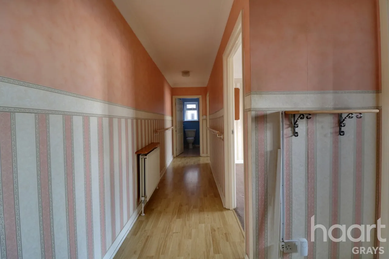 Gipsy Lane, Grays, RM17, photo 8
