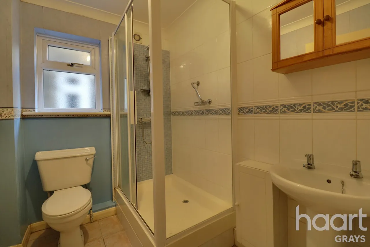 Gipsy Lane, Grays, RM17, photo 6