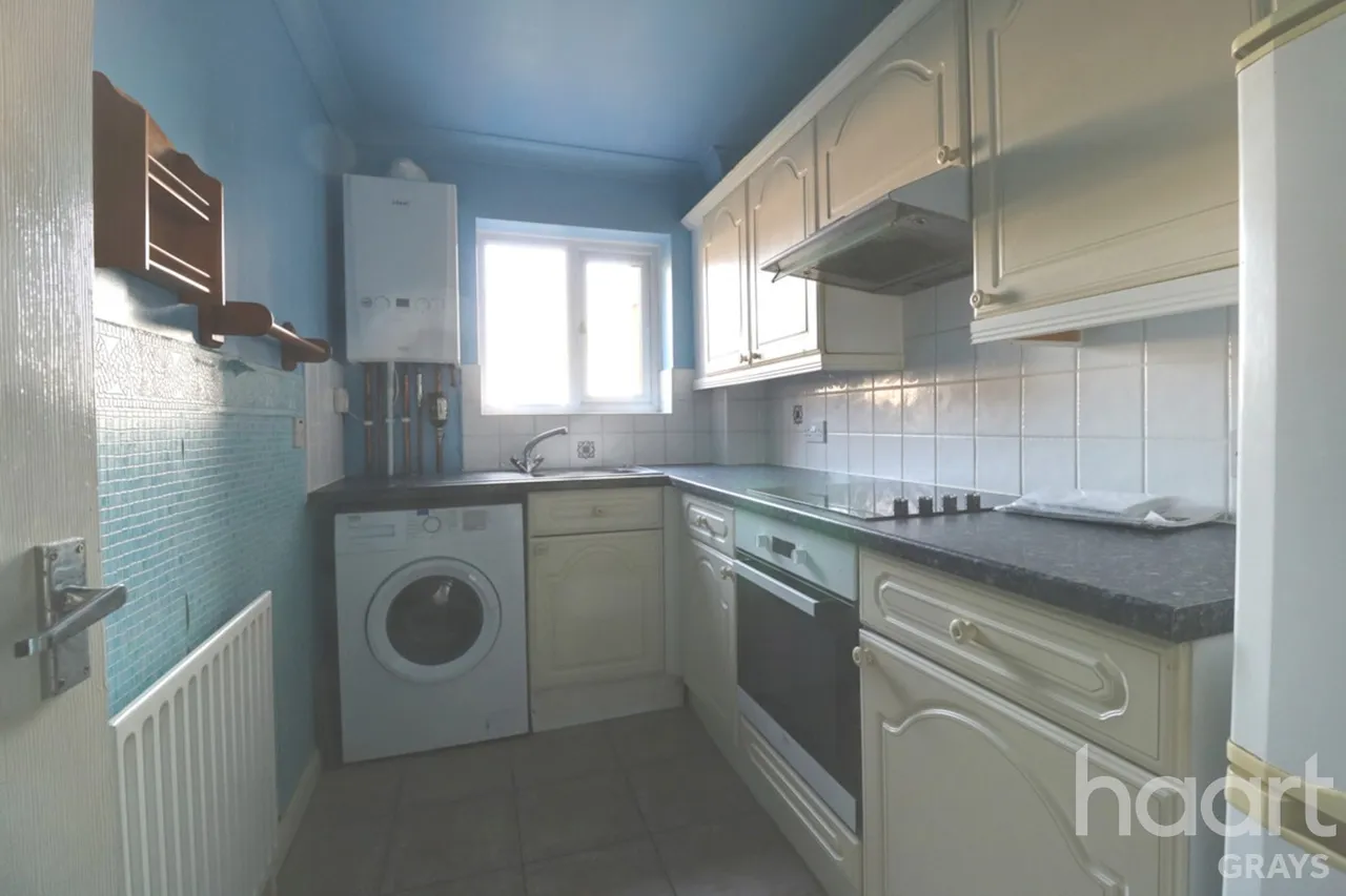 Gipsy Lane, Grays, RM17, photo 7