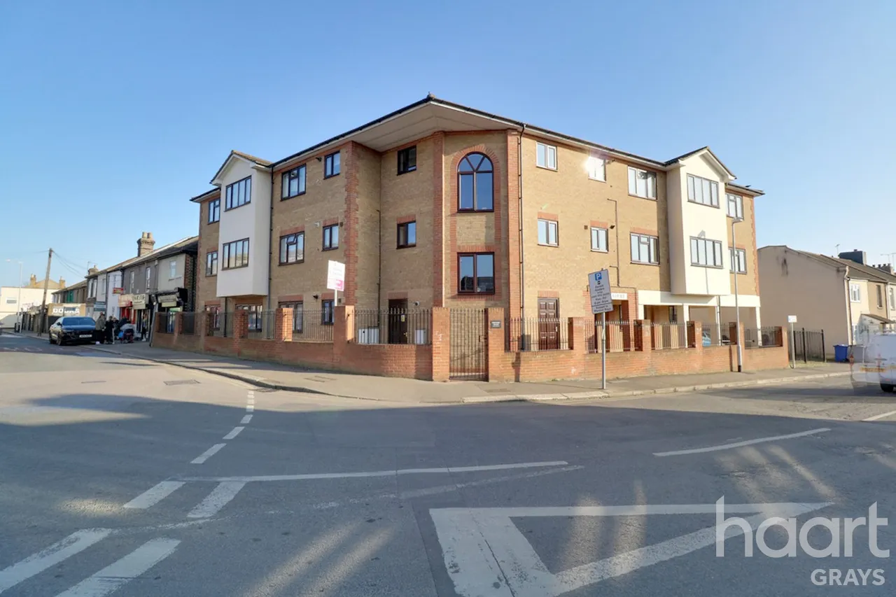 1 bed flat for sale, Gipsy Lane, Grays, RM17