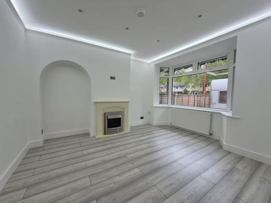 Kings Road, Kingstanding, B44, photo 8