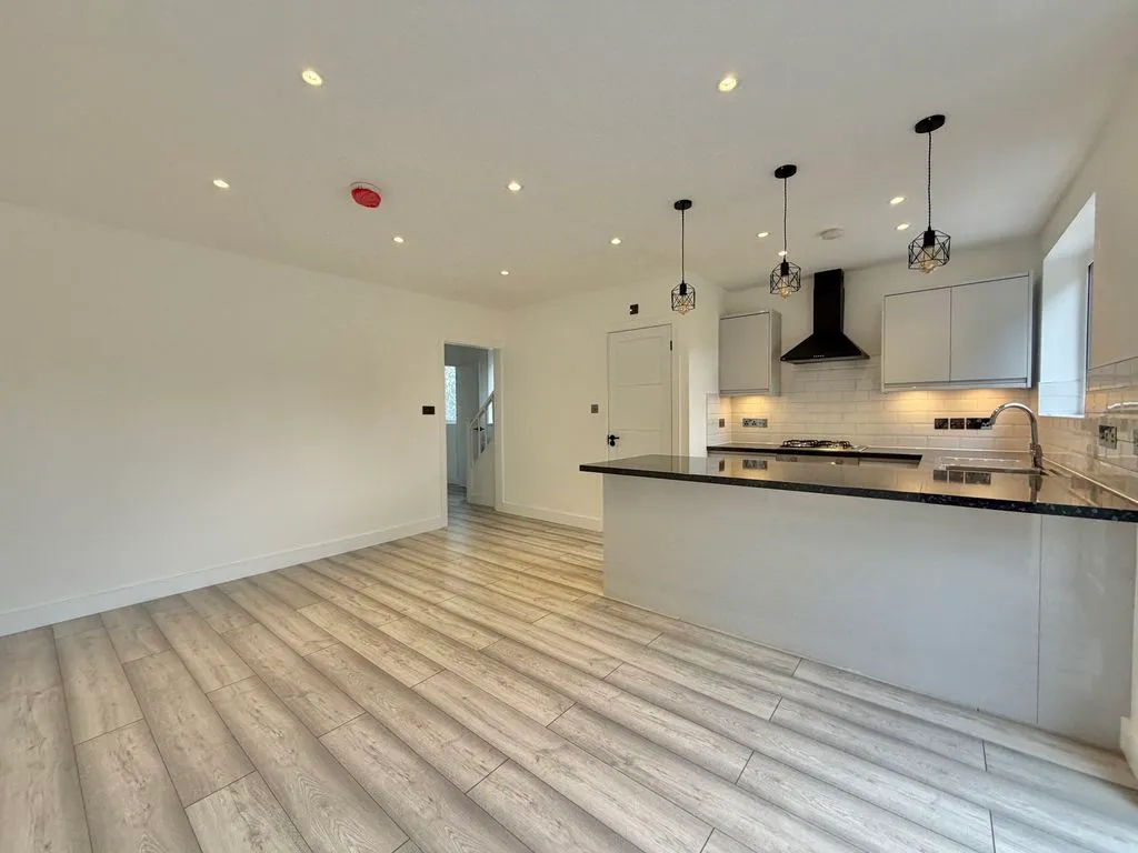 Kings Road, Kingstanding, B44, photo 3