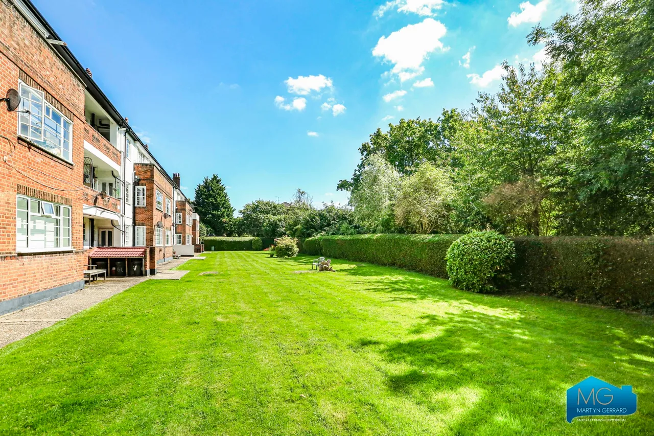 Lyttelton Road, London, N2, photo 10