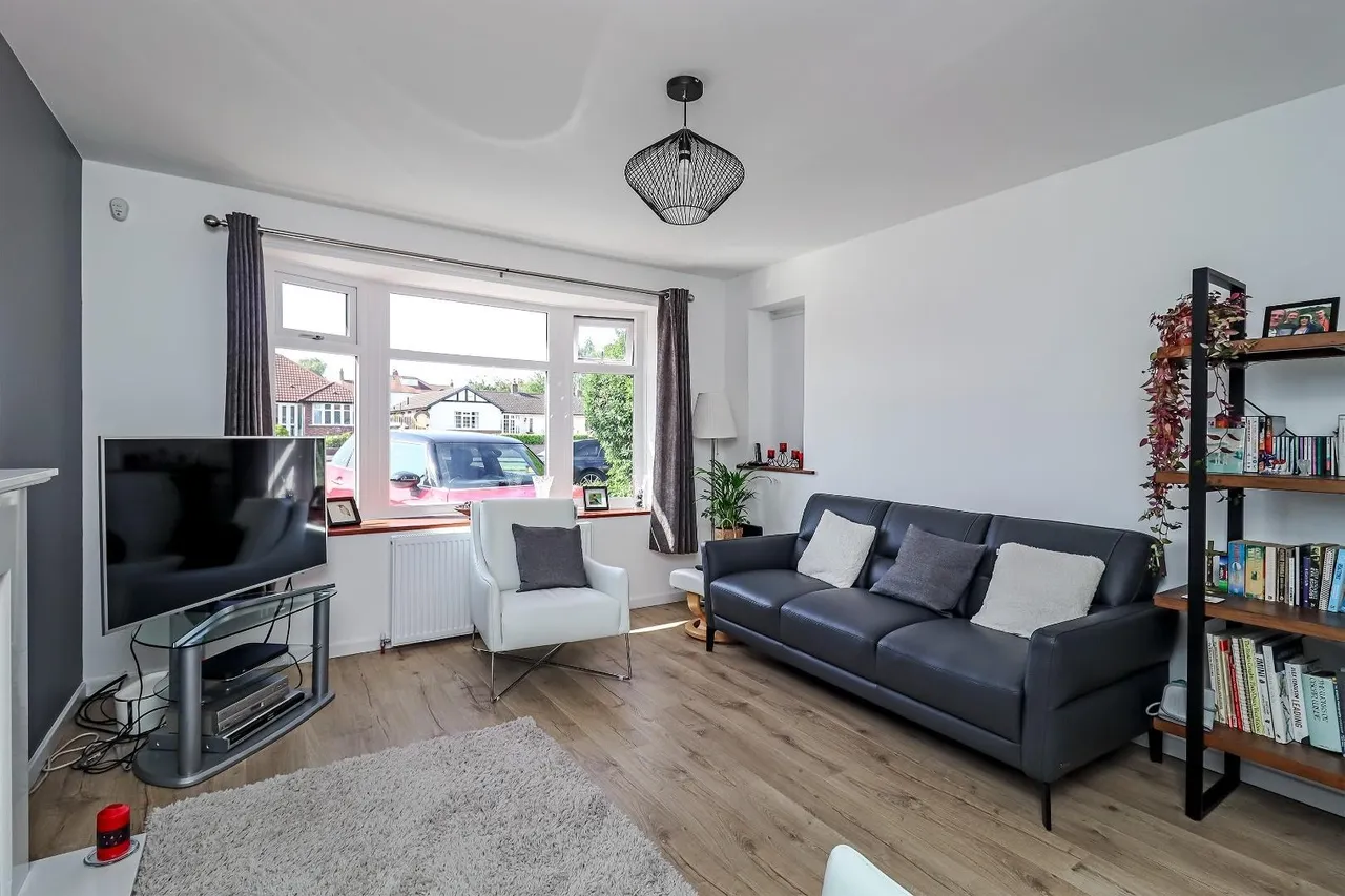 Shaftesbury Avenue, Timperley WA15 7NP, photo 15