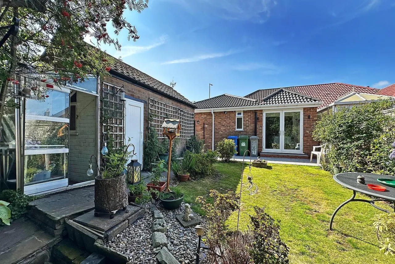 Shaftesbury Avenue, Timperley WA15 7NP, photo 13