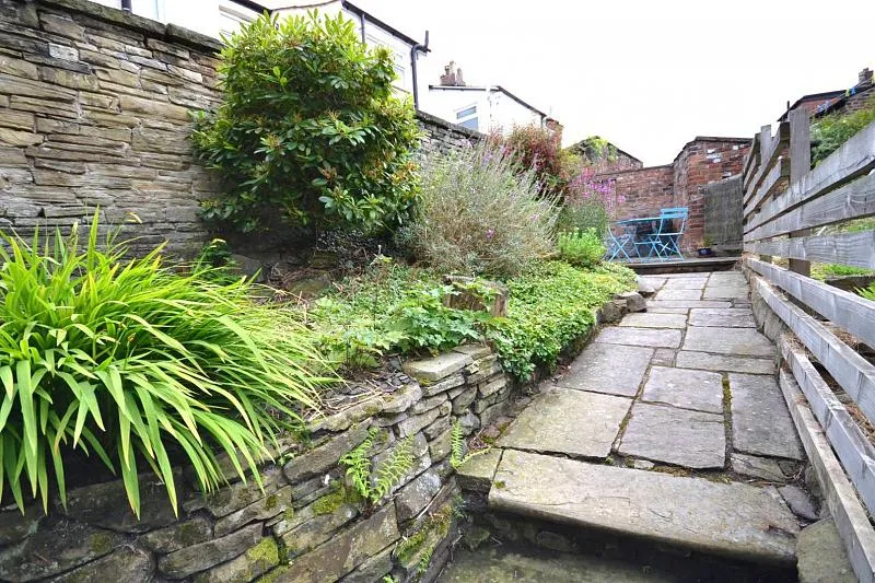 Prestbury Road, Macclesfield, photo 9