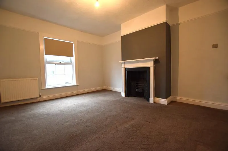 Prestbury Road, Macclesfield, photo 5