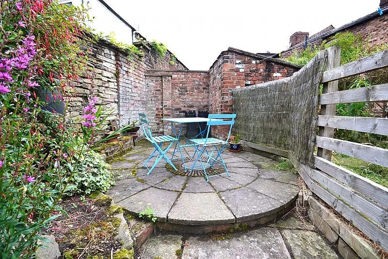 Prestbury Road, Macclesfield, photo 8