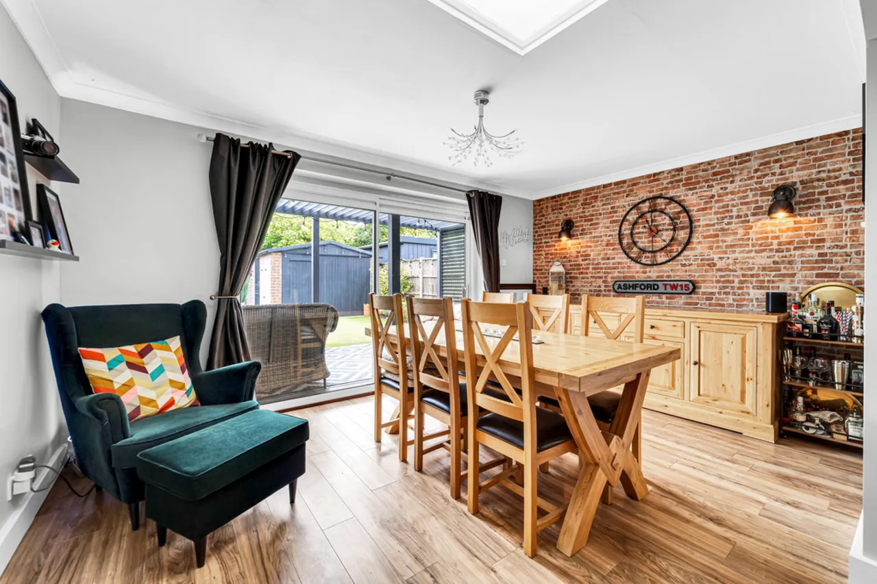 Dudley Road, Ashford, TW15, photo 3