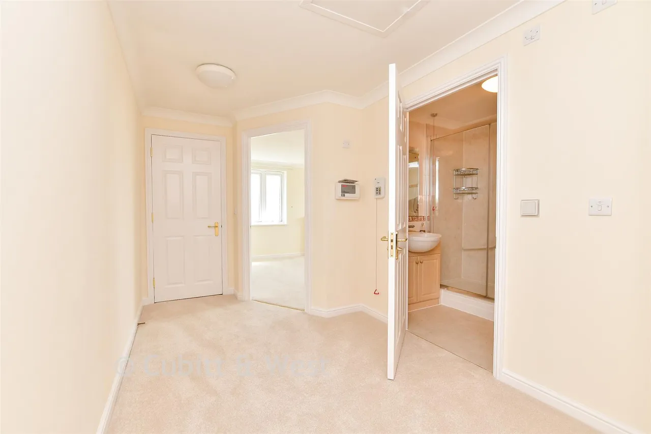 Penfold Road, Worthing, BN14, photo 3