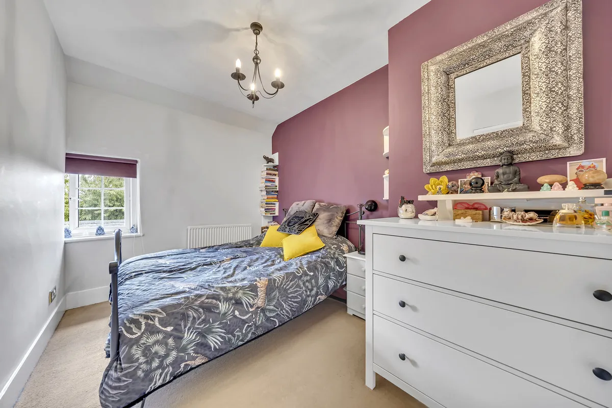 London Road, Romford, RM7, photo 13
