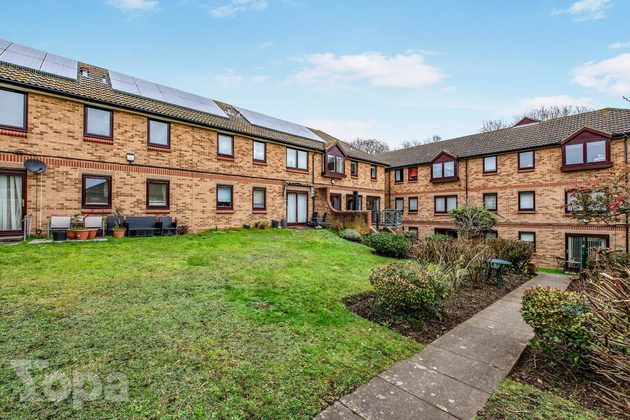 Mayplace Road East, Bexleyheath, DA7, photo 15