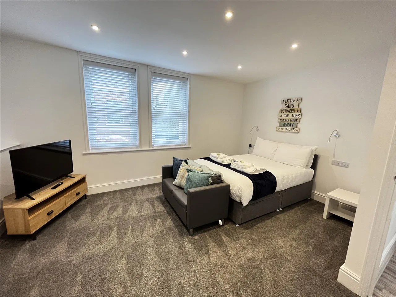 1 bed flat to rent, Southside Street, Plymouth