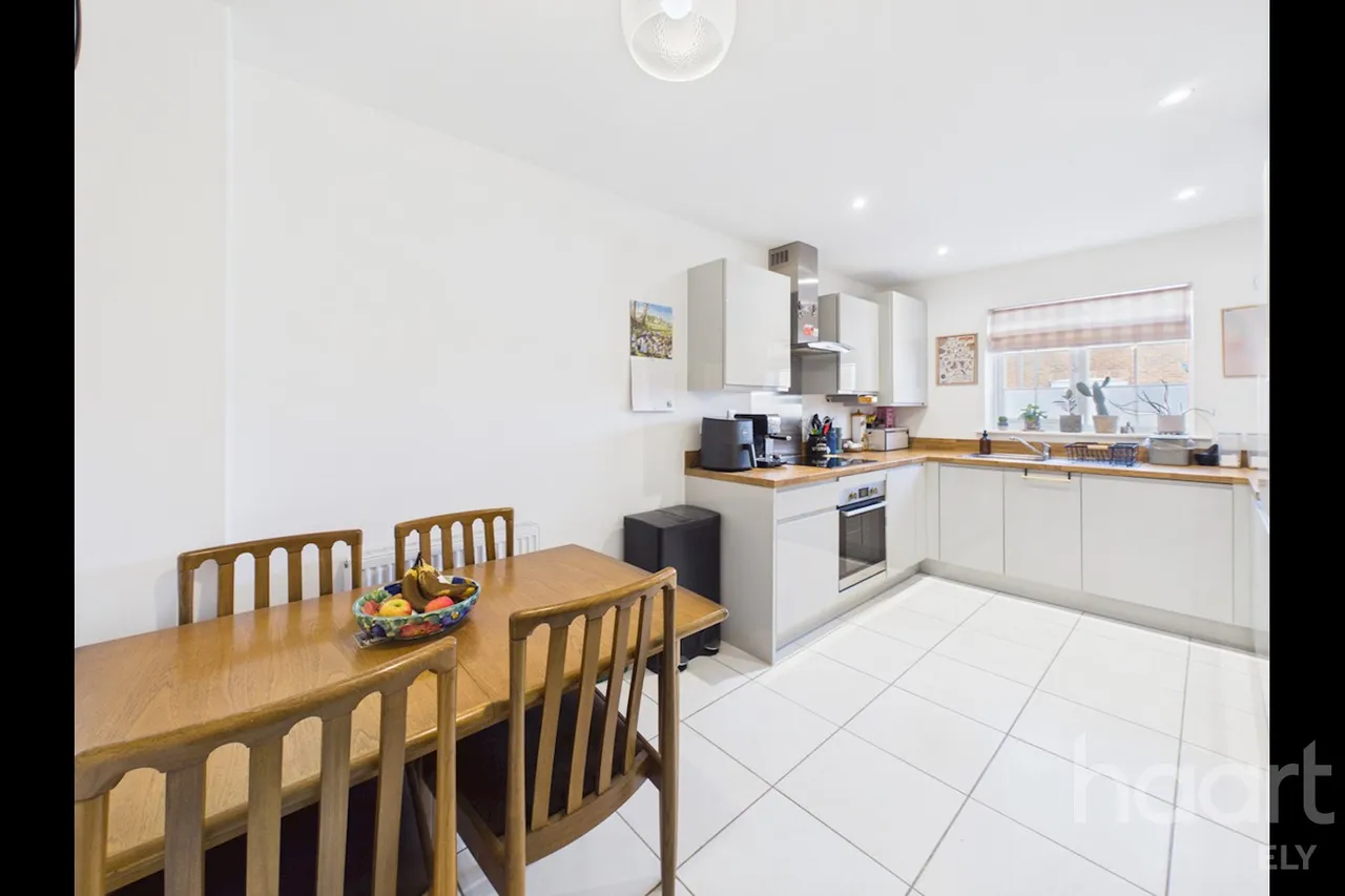 Stimpson Street, Sutton, CB6, photo 2
