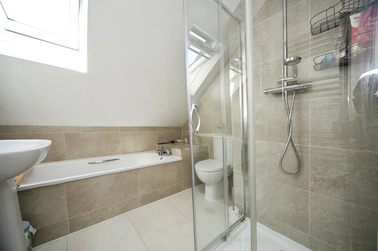 Humberstone Close, Luton, LU4, photo 11