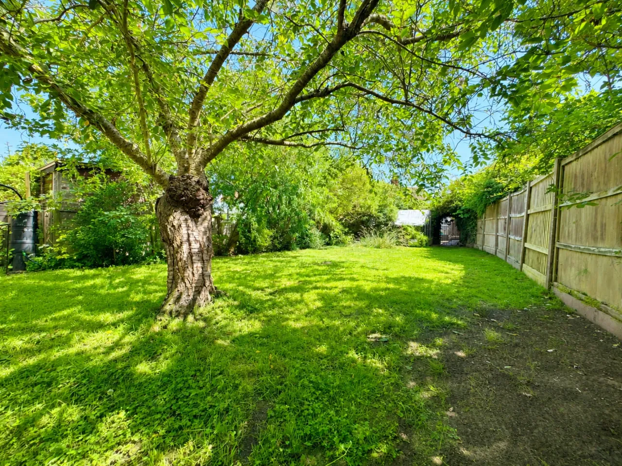 Beccles Road, Mutford, photo 28