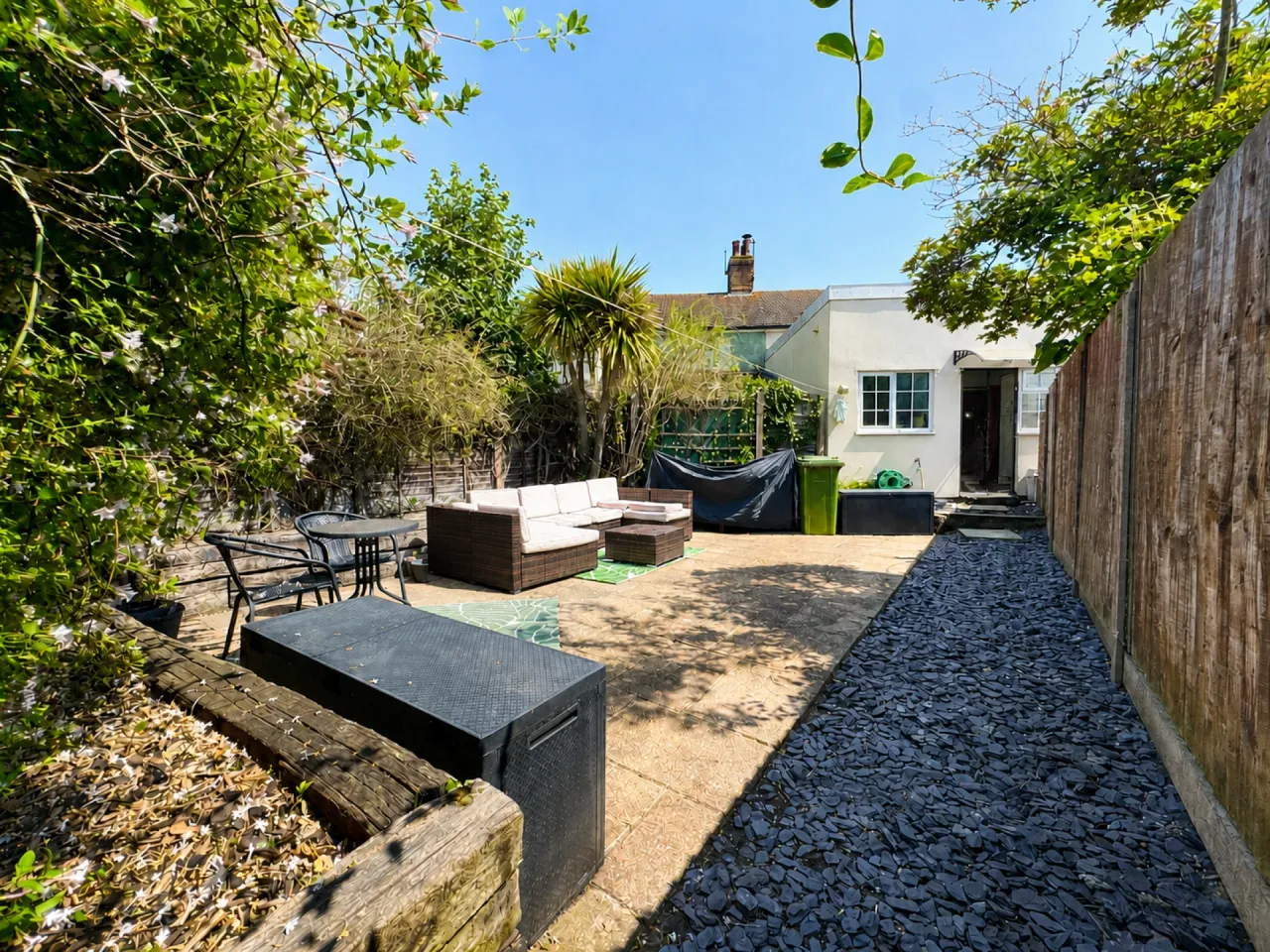 Beccles Road, Mutford, photo 30