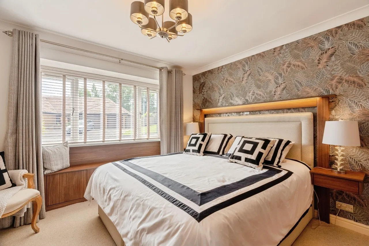 Thanet Lee Close, Cliviger, Burnley, Lancashire, BB10, photo 3