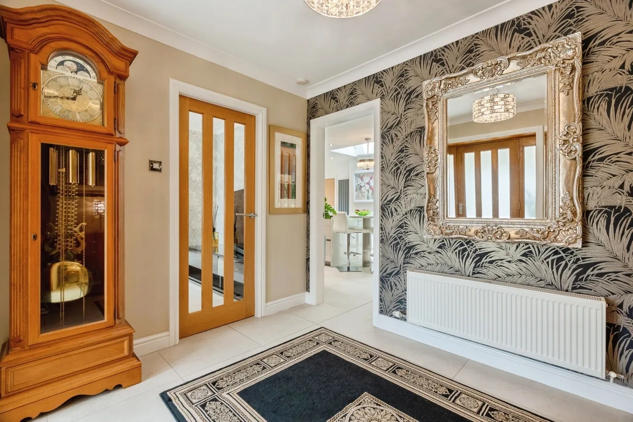Thanet Lee Close, Cliviger, Burnley, Lancashire, BB10, photo 31
