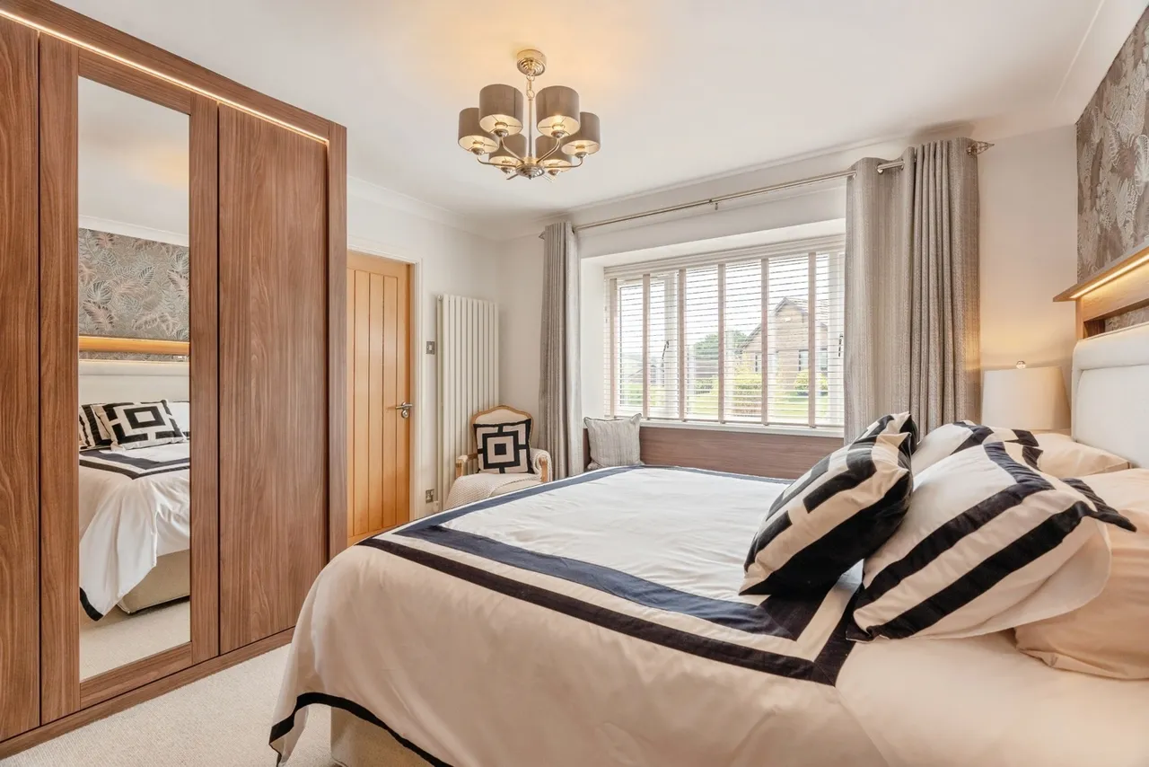 Thanet Lee Close, Cliviger, Burnley, Lancashire, BB10, photo 10