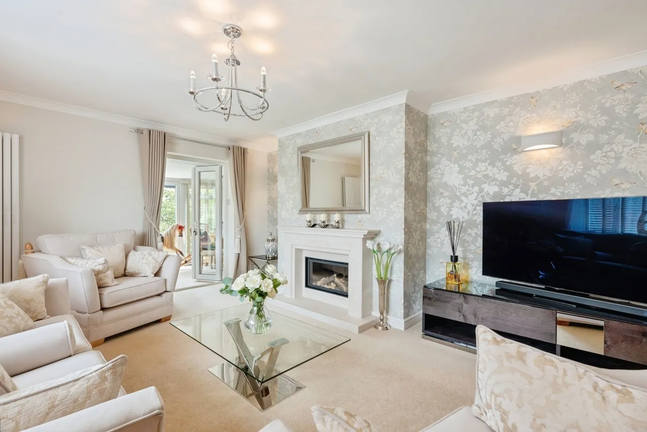Thanet Lee Close, Cliviger, Burnley, Lancashire, BB10, photo 5