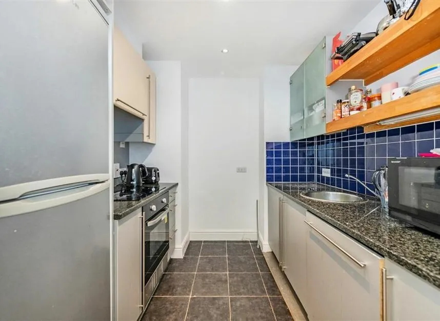 Assam Street, Aldgate East, E1, photo 3