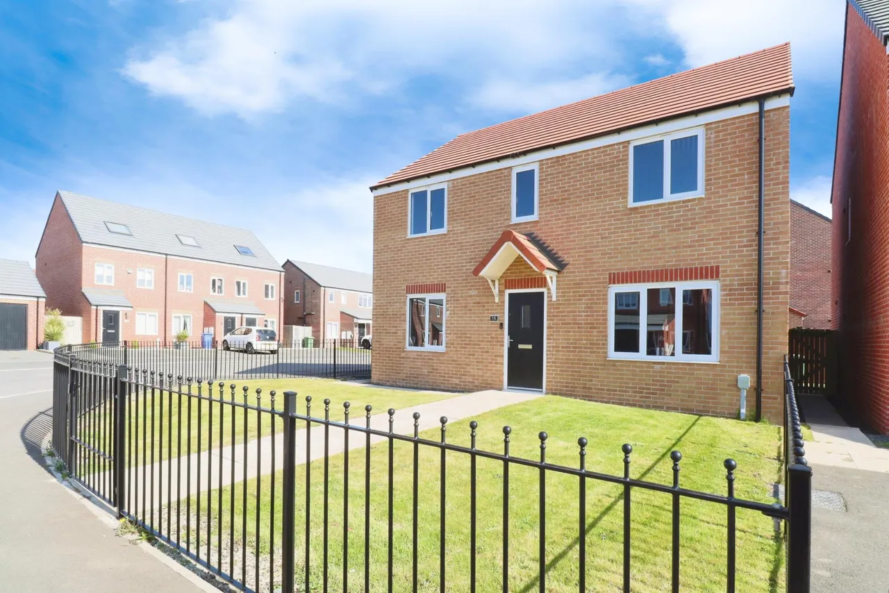 Fulmar Drive, Morpeth, NE65, photo 35