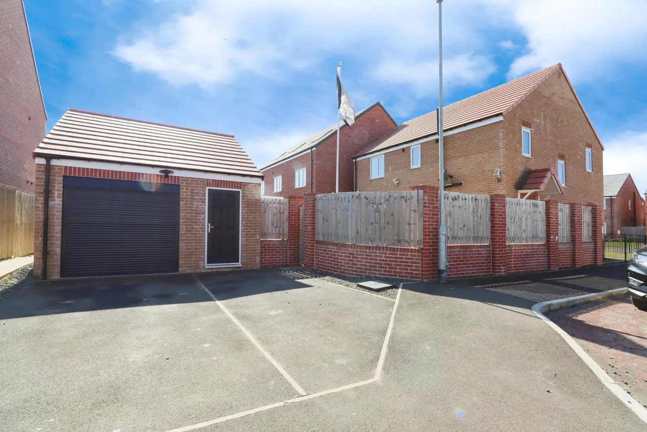 Fulmar Drive, Morpeth, NE65, photo 30